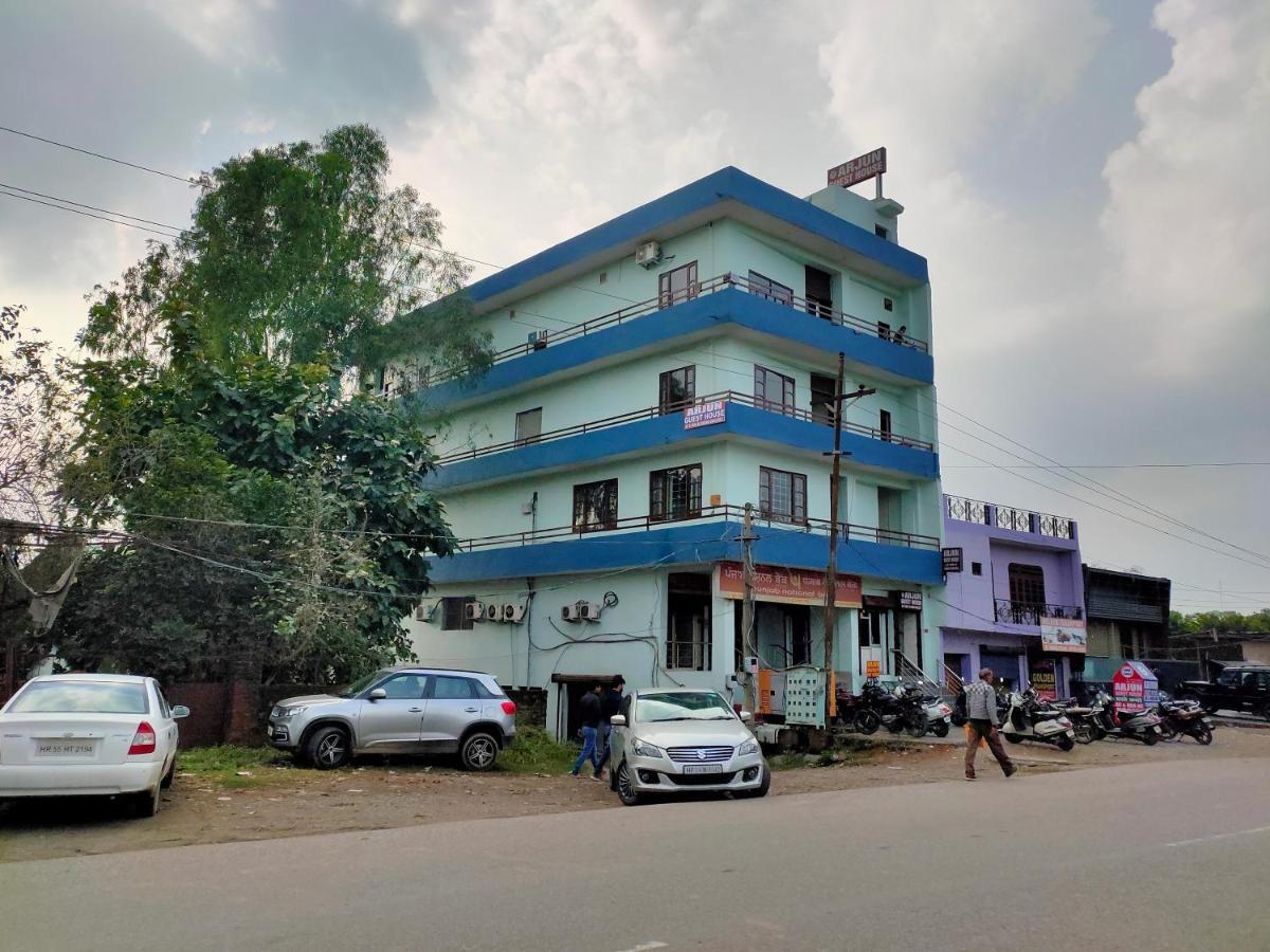 Arjun Guest House Pathānkot Buitenkant foto
